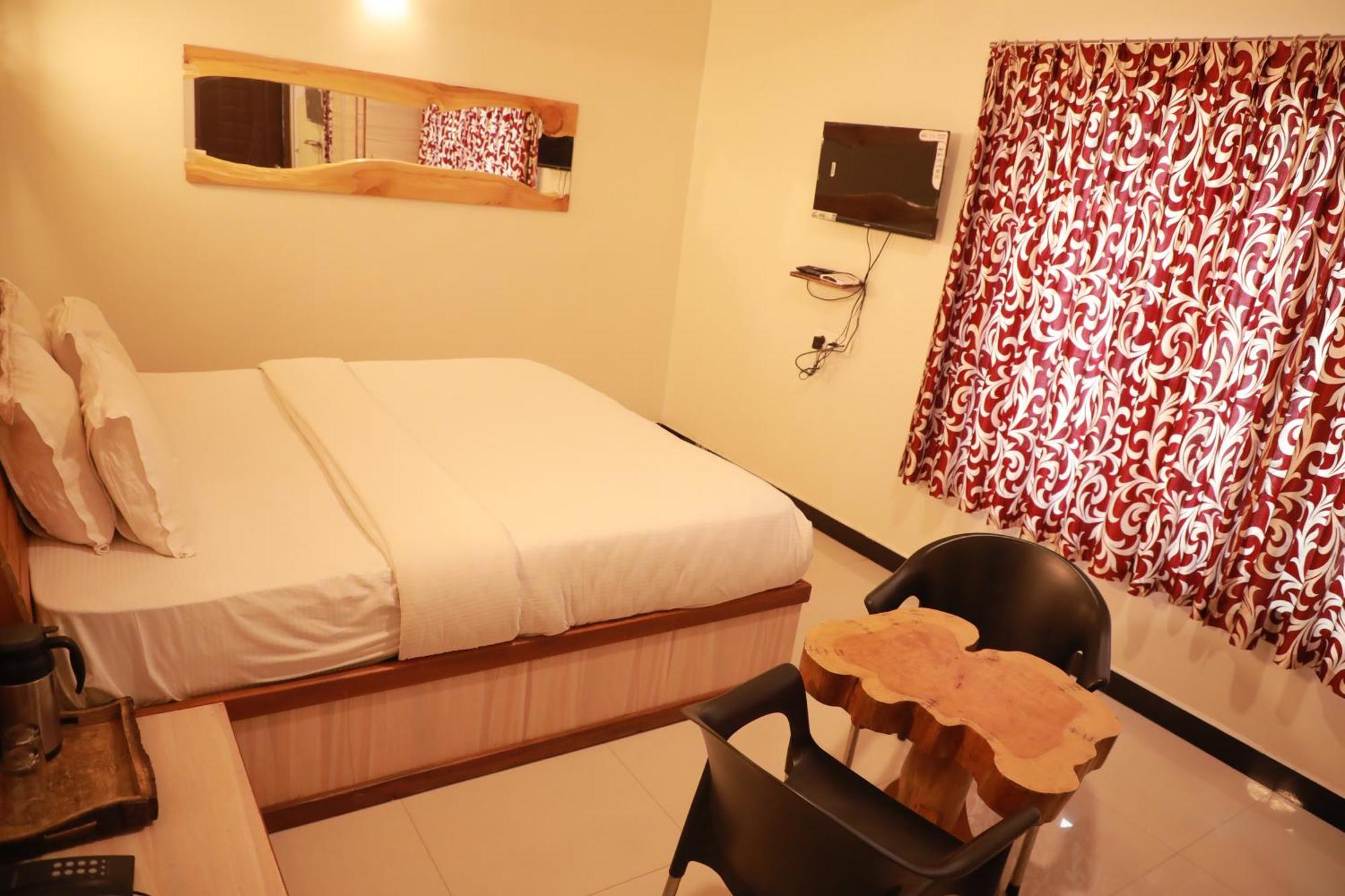 होटल The Woodlands Residency- Unmarried And Stag Groups Not Allowed 3*
