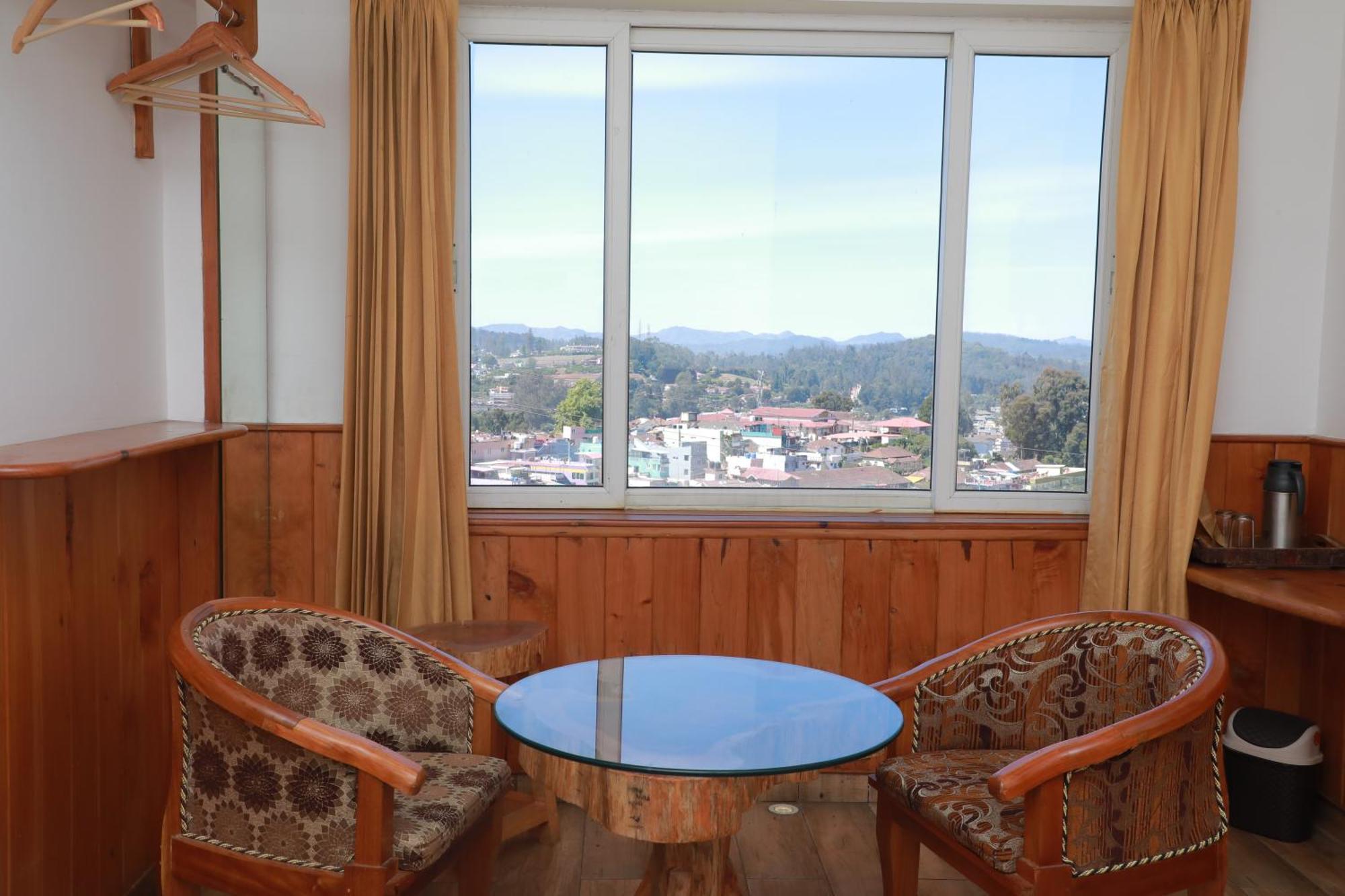होटल The Woodlands Residency- Unmarried And Stag Groups Not Allowed 3*