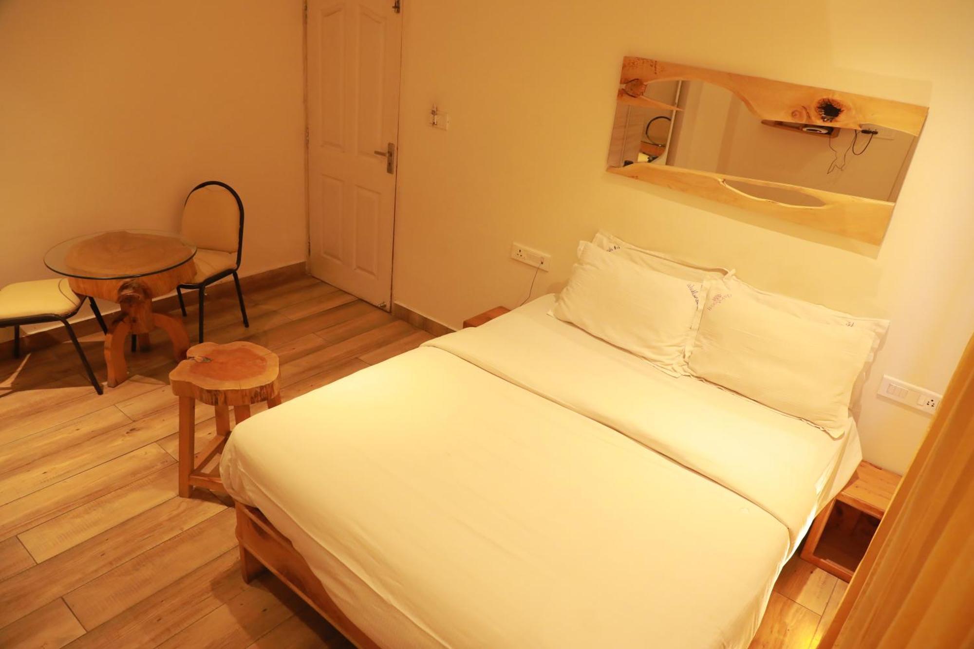 The Woodlands Residency- Unmarried And Stag Groups Not Allowed होटल Ooty