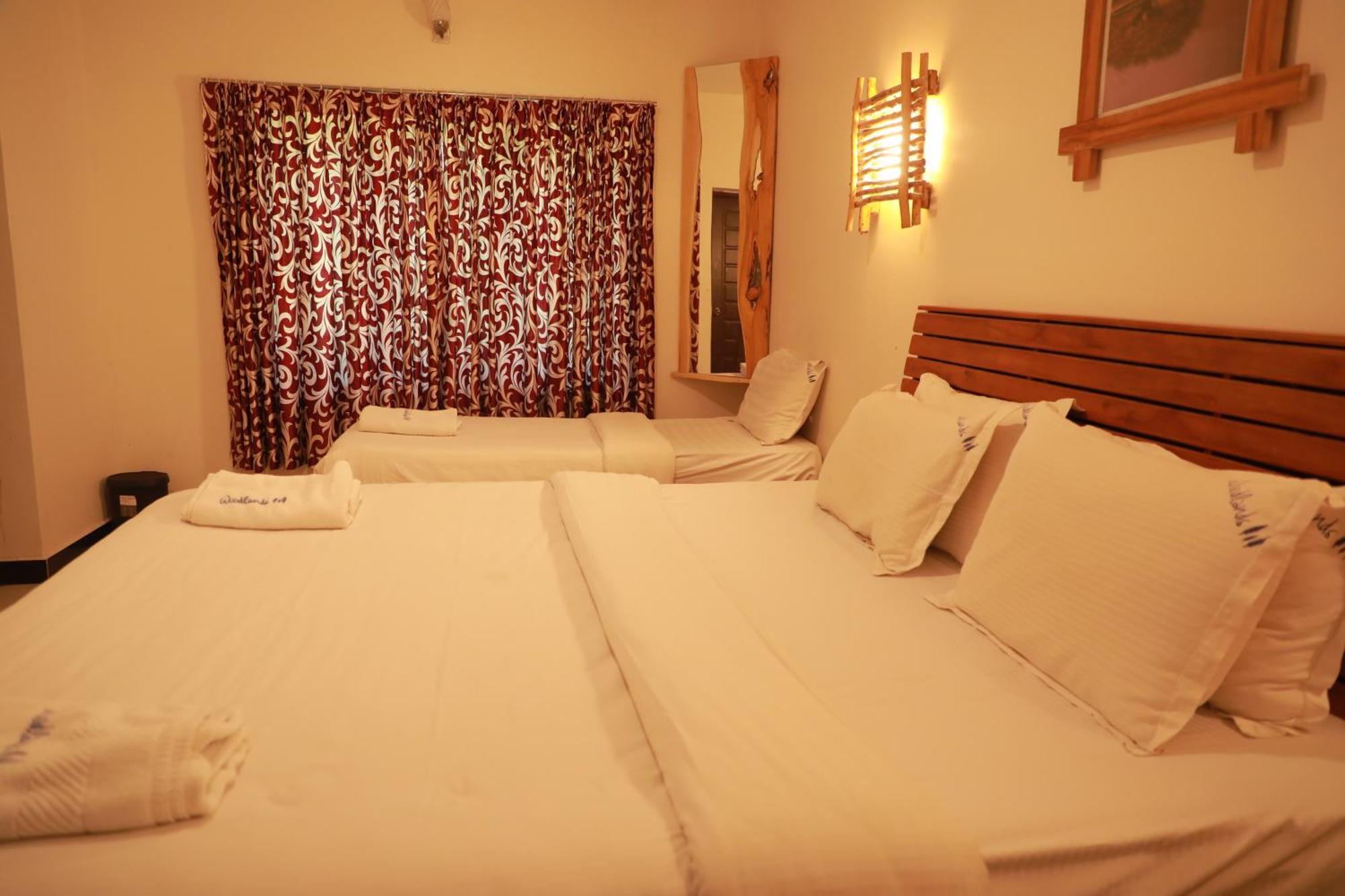 होटल The Woodlands Residency- Unmarried And Stag Groups Not Allowed 3*